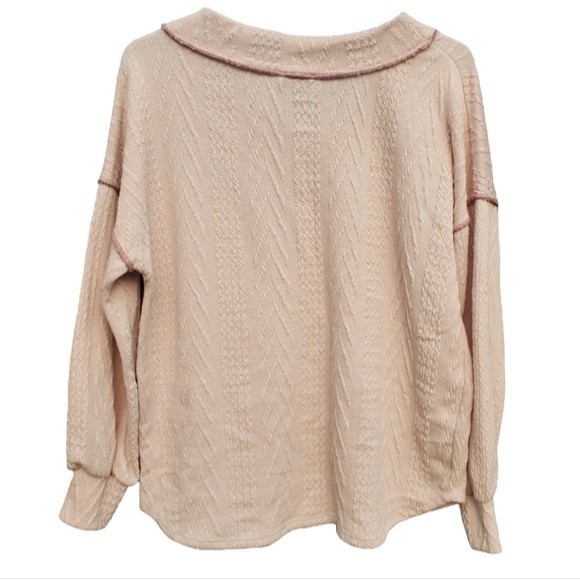 BiBi Cream V-neck Sweater - Picture 3 of 11